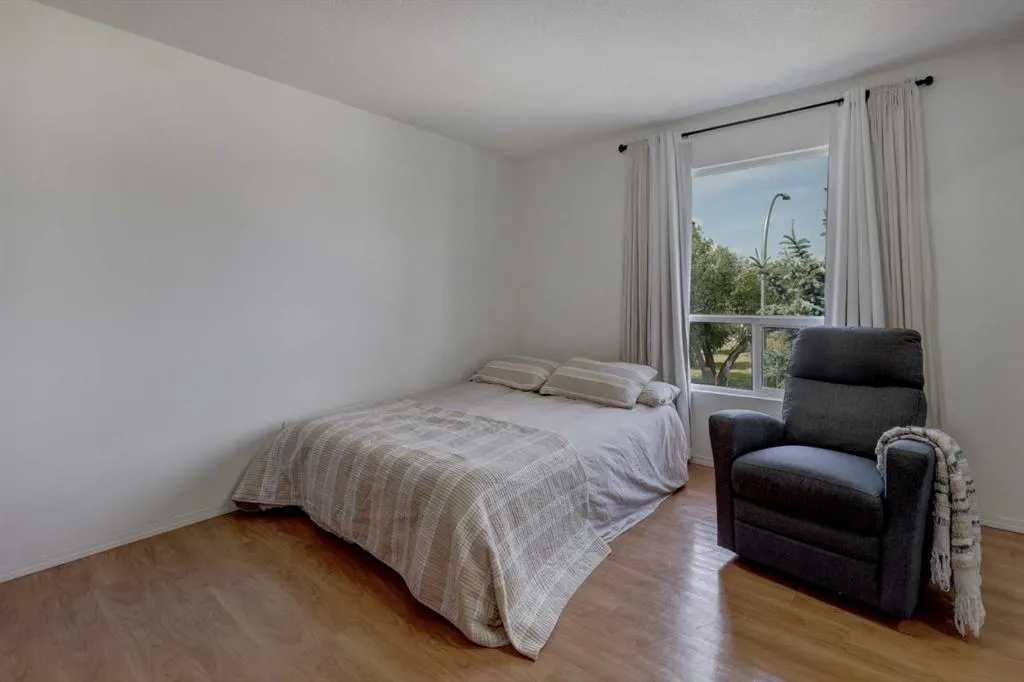 707 Westmount Drive, #10