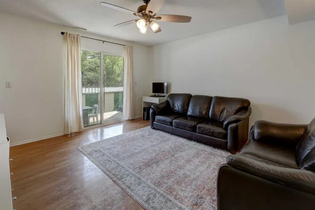 707 Westmount Drive, #10