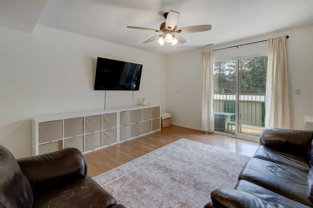 707 Westmount Drive, #10