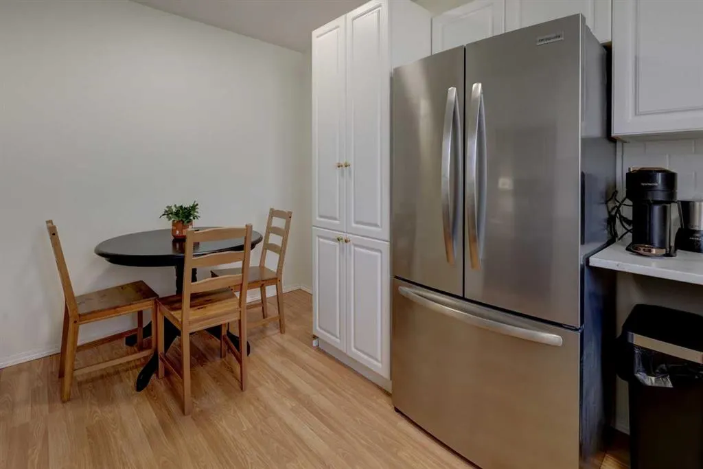 707 Westmount Drive, #10