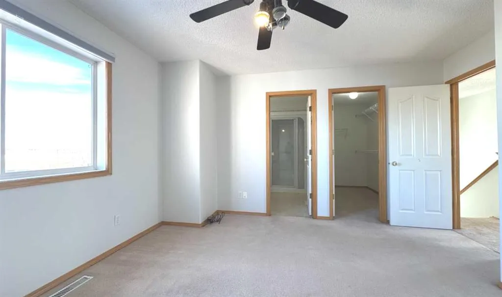 244 Los Alamos Place NE