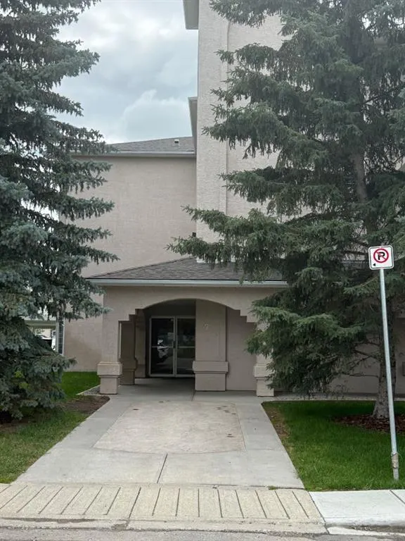 7 Lineham Avenue, #205