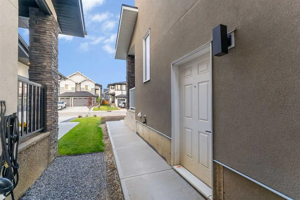 218 Kinniburgh Loop