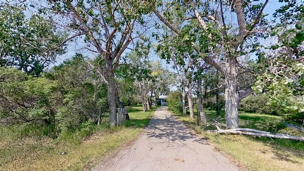 243039 Paradise Road