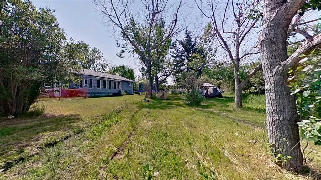 243039 Paradise Road