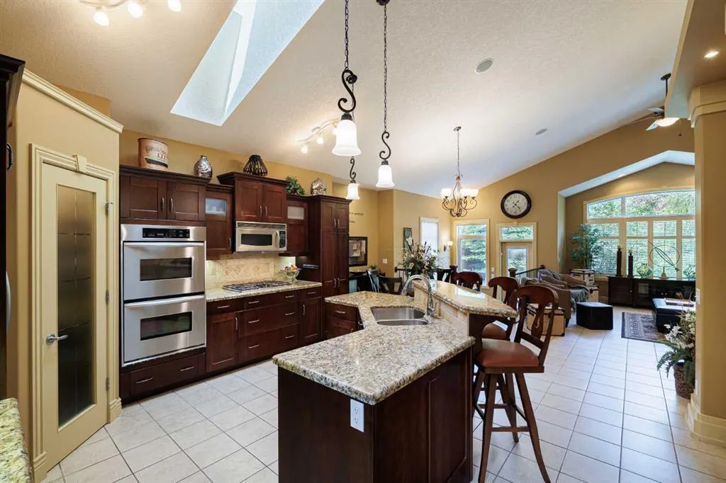 38 Tuscany Glen Park NW