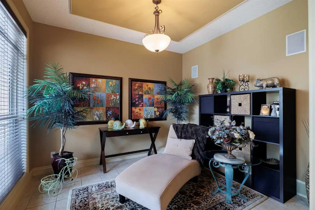 38 Tuscany Glen Park NW