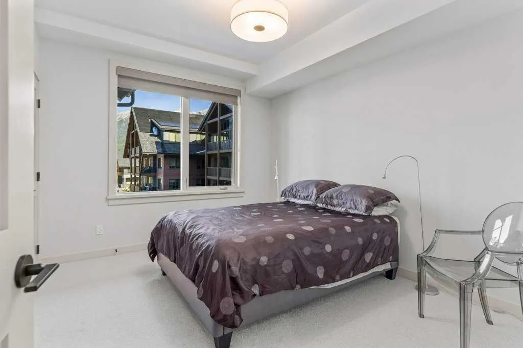 1315 Spring Creek Gate, #306