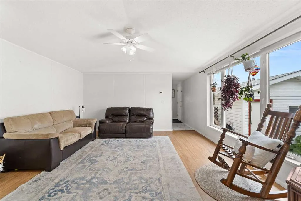 900 Ross Street, #18