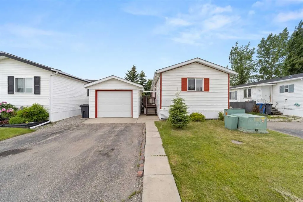 900 Ross Street, #18