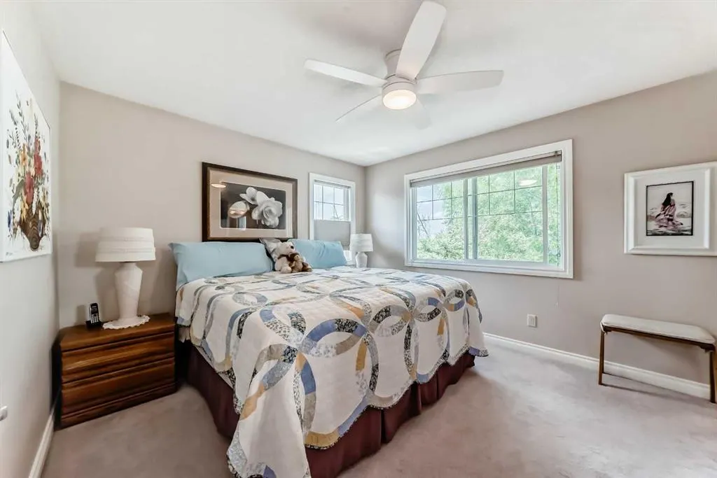 70 Dover Mews SE