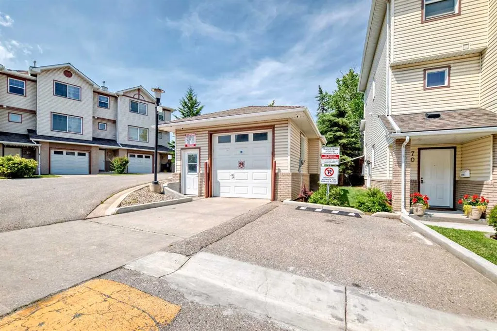 70 Dover Mews SE