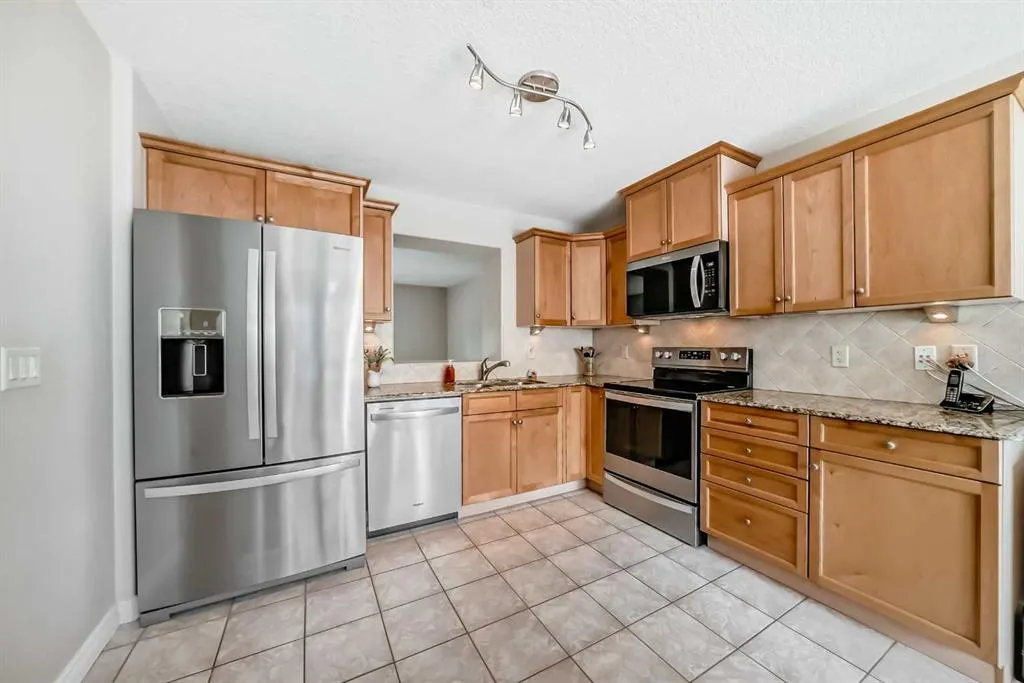 70 Dover Mews SE
