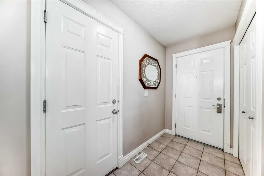 70 Dover Mews SE