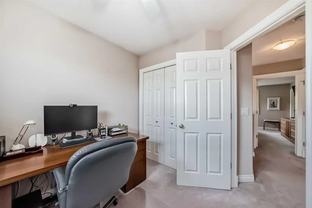 70 Dover Mews SE