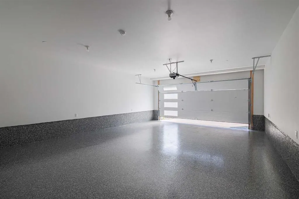 12 Greenwich Heath NW
