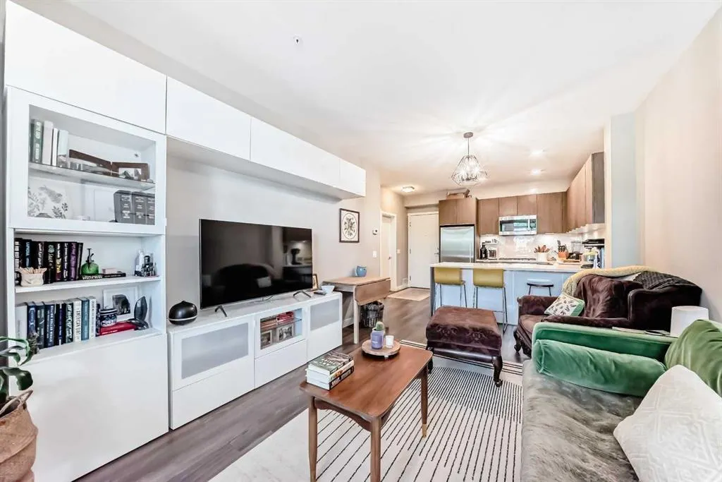 823 5 Avenue NW, #229