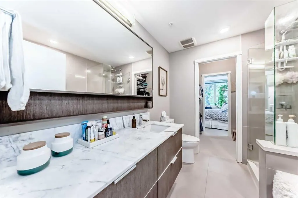 823 5 Avenue NW, #229