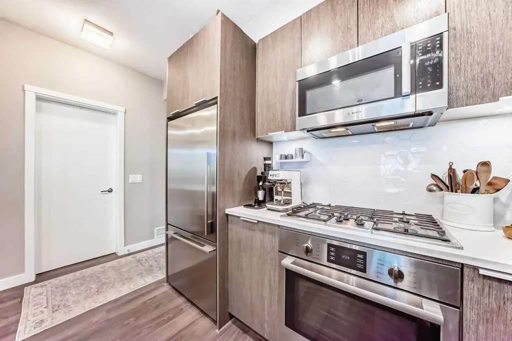823 5 Avenue NW, #229