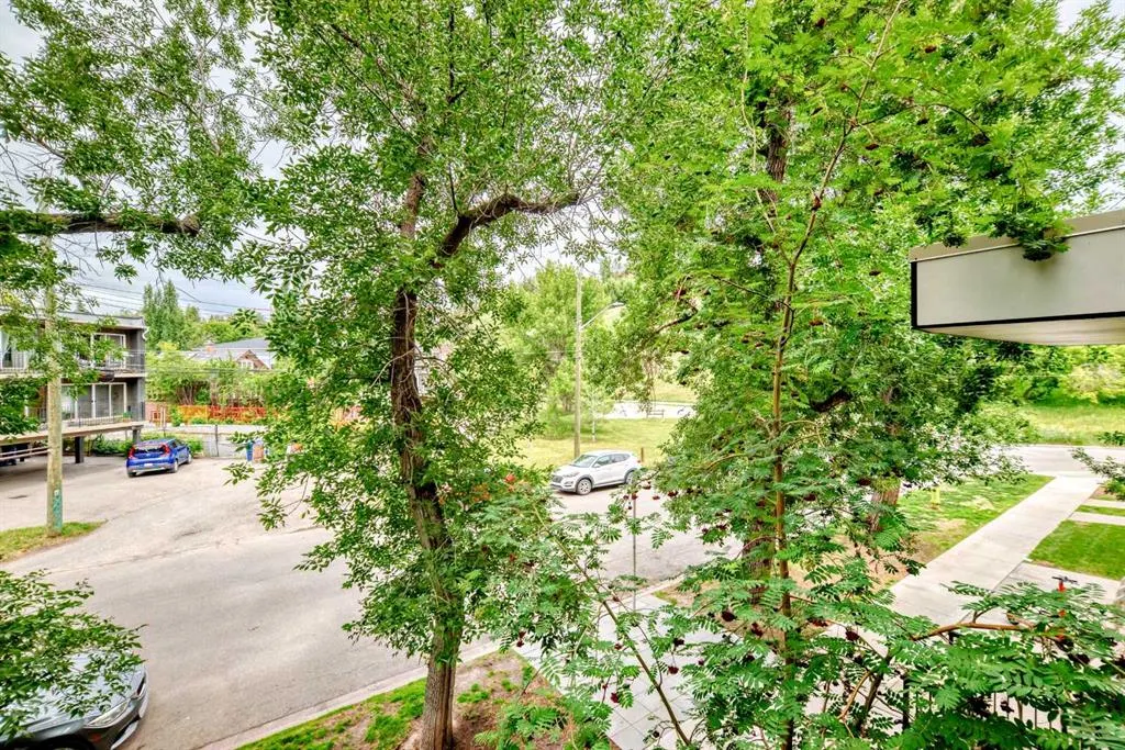 823 5 Avenue NW, #229