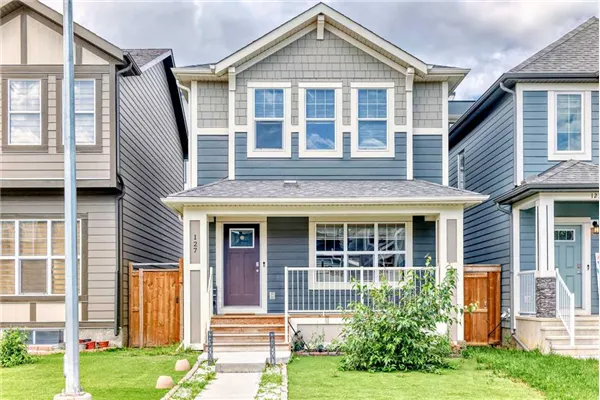 127 Masters Street SE