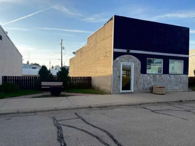 5110 50 Street