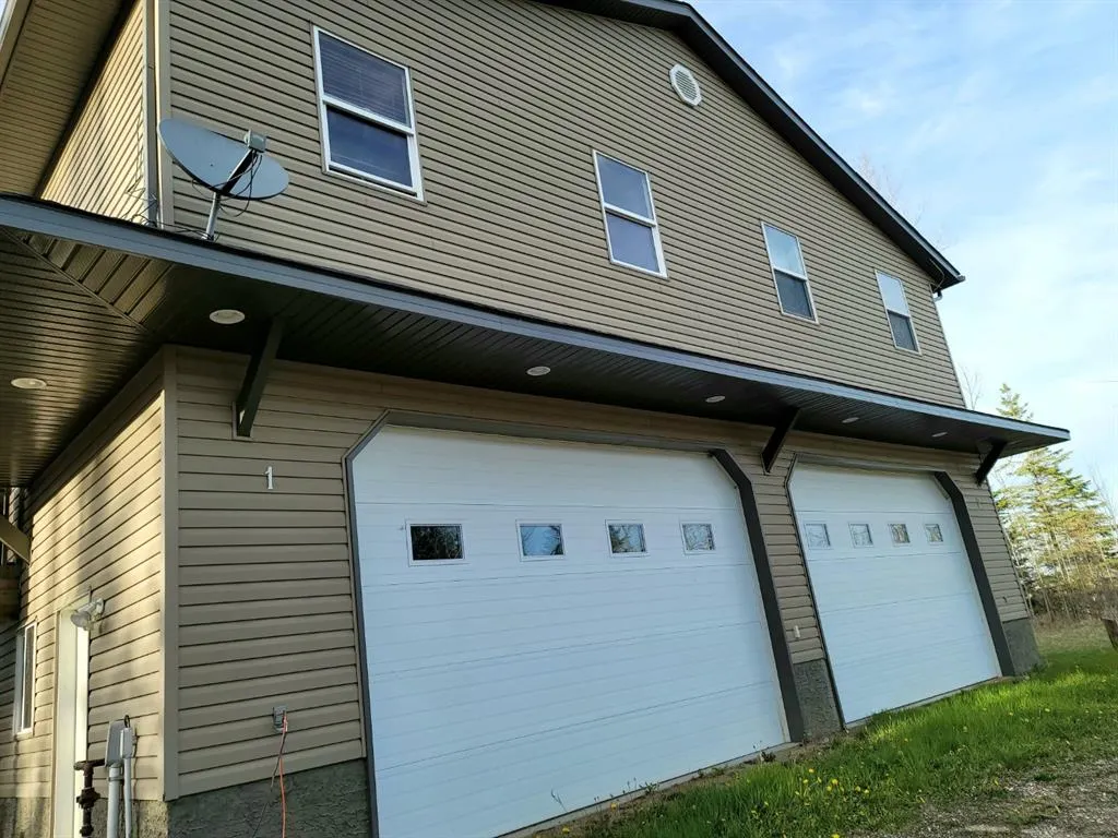 124 Singer Drive