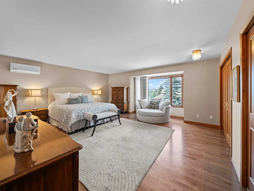 146 Edgeview Road NW