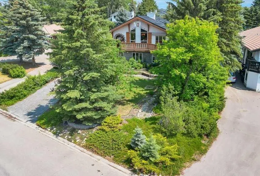764 East Chestermere Drive