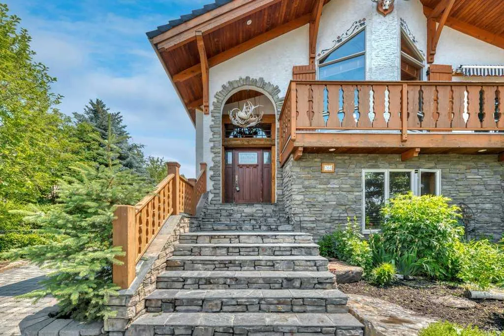 764 East Chestermere Drive