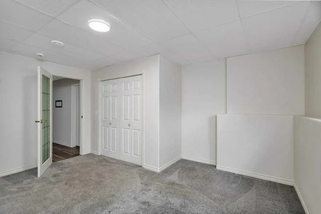 40 Country Ridge Close