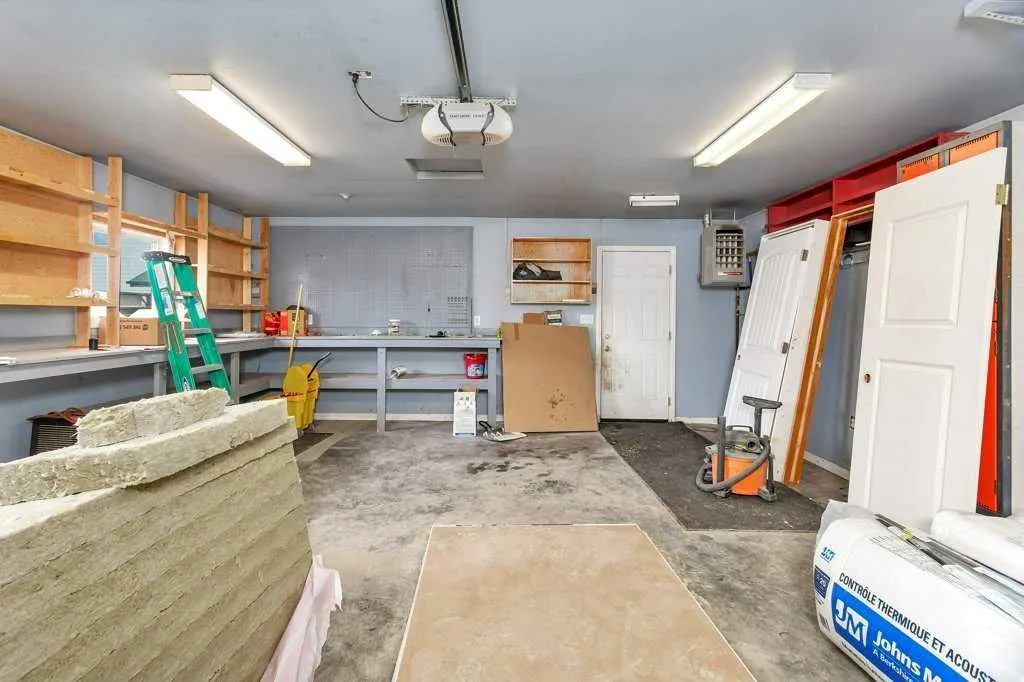 40 Country Ridge Close
