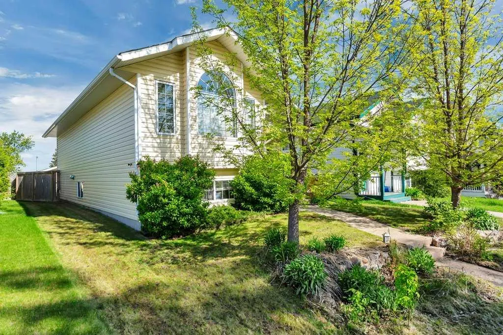 40 Country Ridge Close