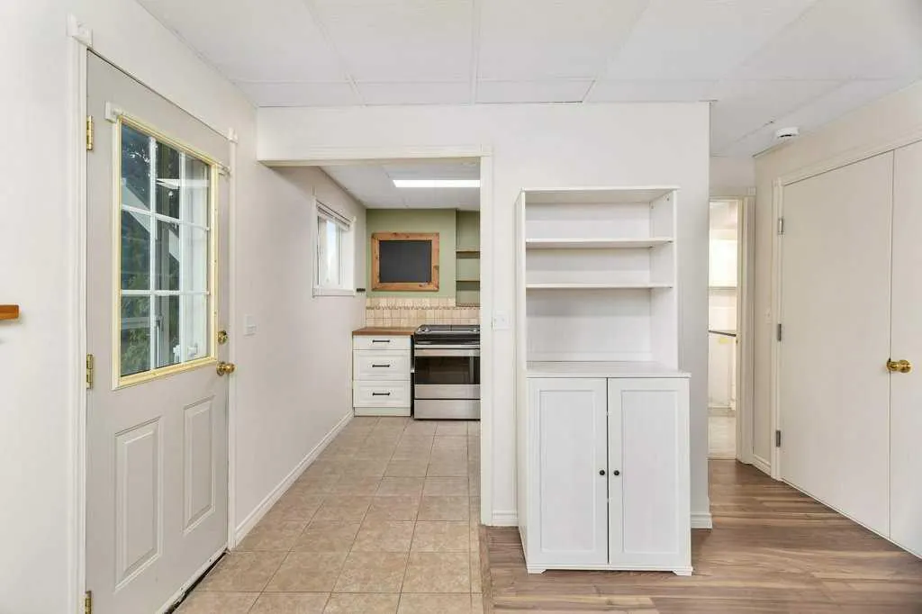 40 Country Ridge Close