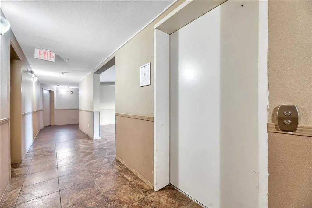 60 Panatella Street NW, #2308