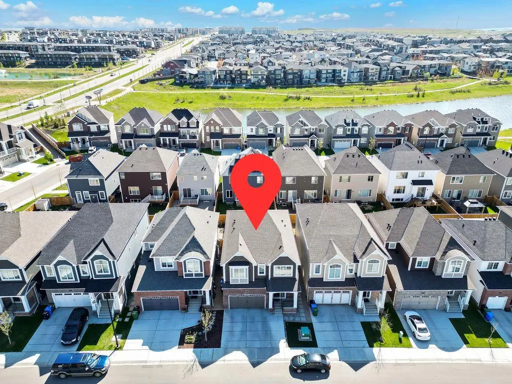 165 Carrington Close NW