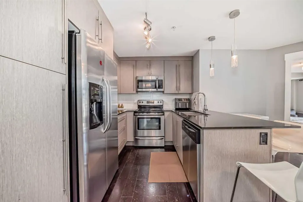 11 Mahogany Row SE, #1113