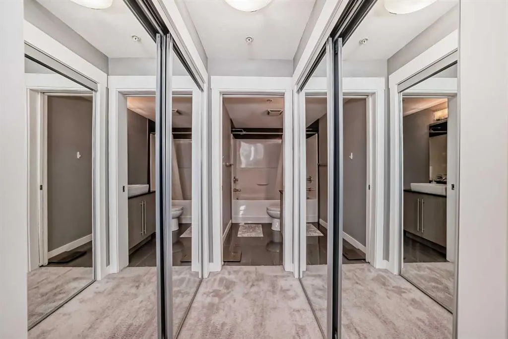 11 Mahogany Row SE, #1113