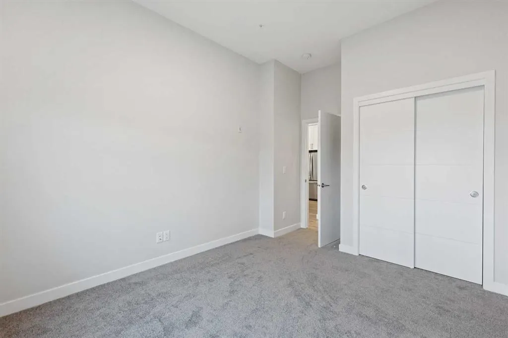 255 Les Jardins Park SE, #423