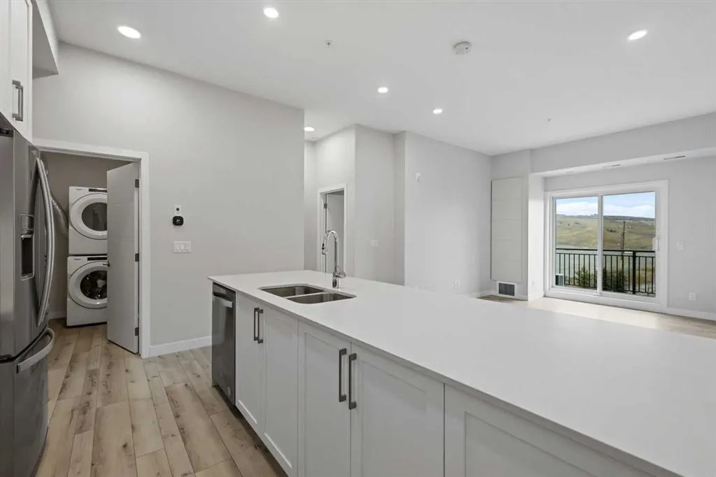 255 Les Jardins Park SE, #423