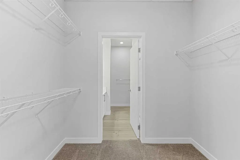 255 Les Jardins Park SE, #423