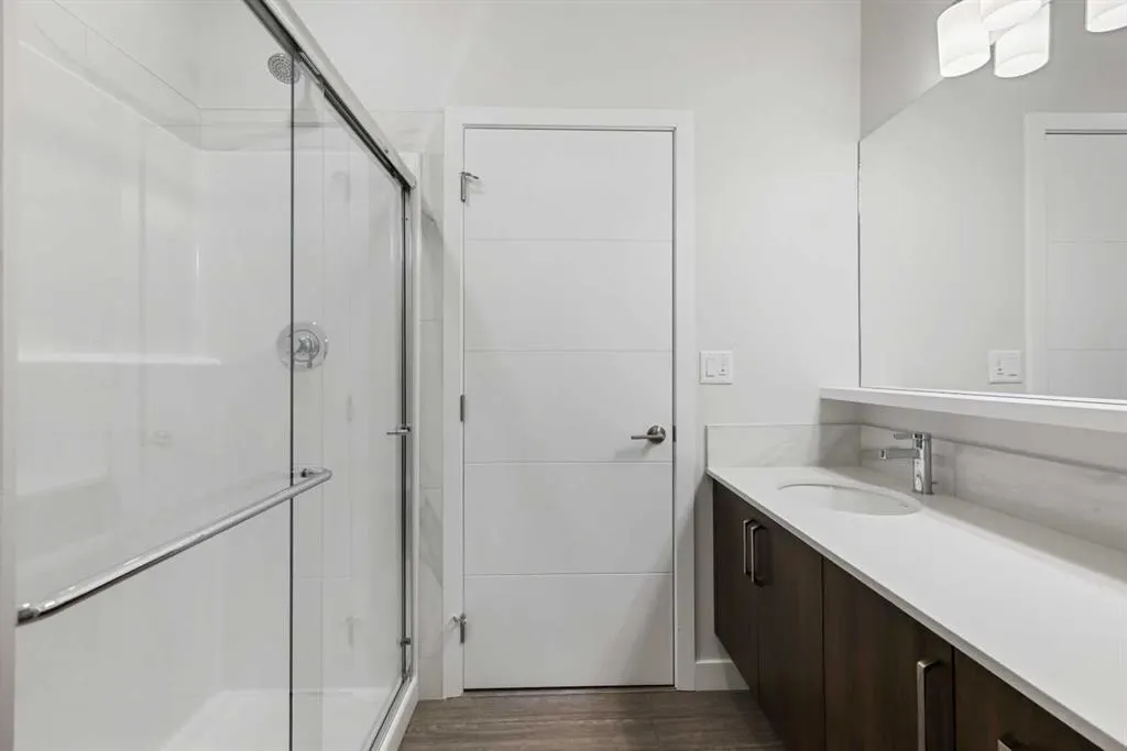 255 Les Jardins Park SE, #422