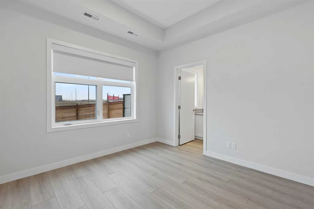 255 Les Jardins Park SE, #125