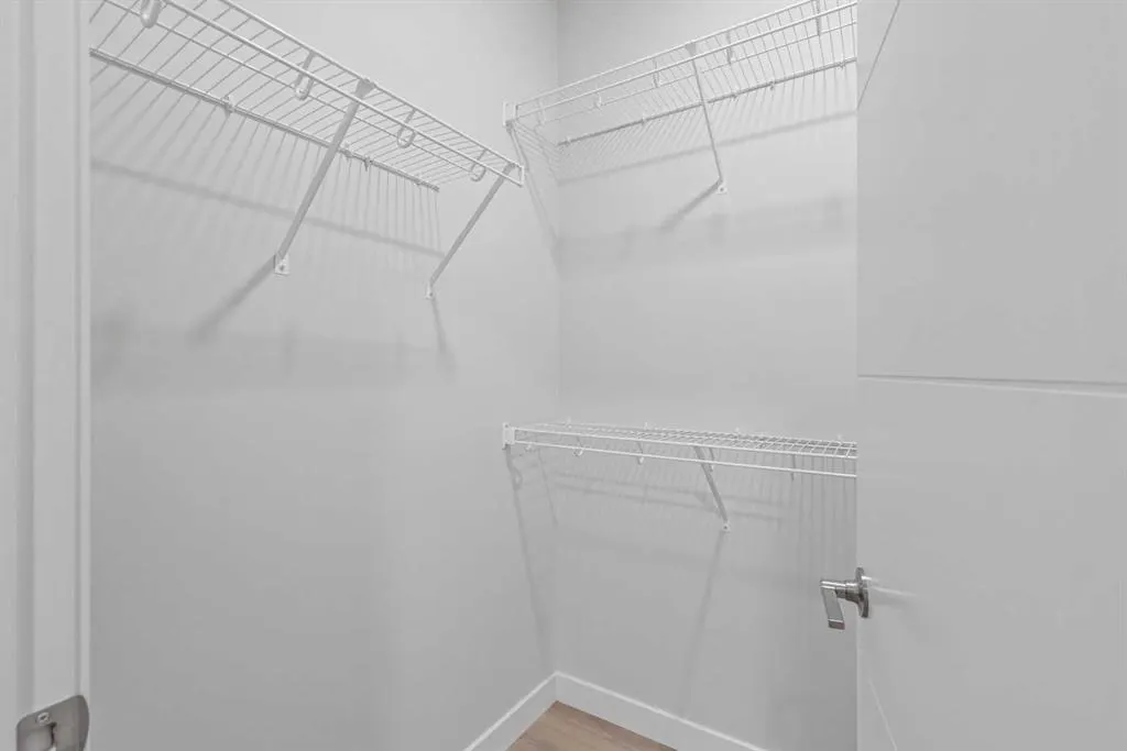 255 Les Jardins Park SE, #125