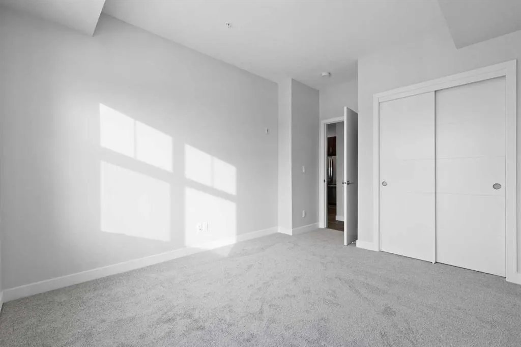255 Les Jardins Park SE, #320