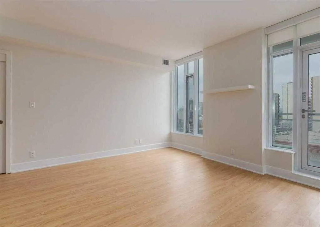 901 10 Avenue SW, #1205