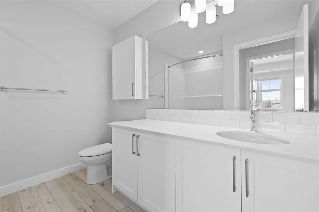 255 Les Jardins Park SE, #310