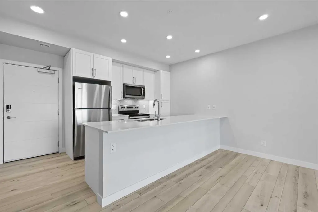 255 Les Jardins Park SE, #310