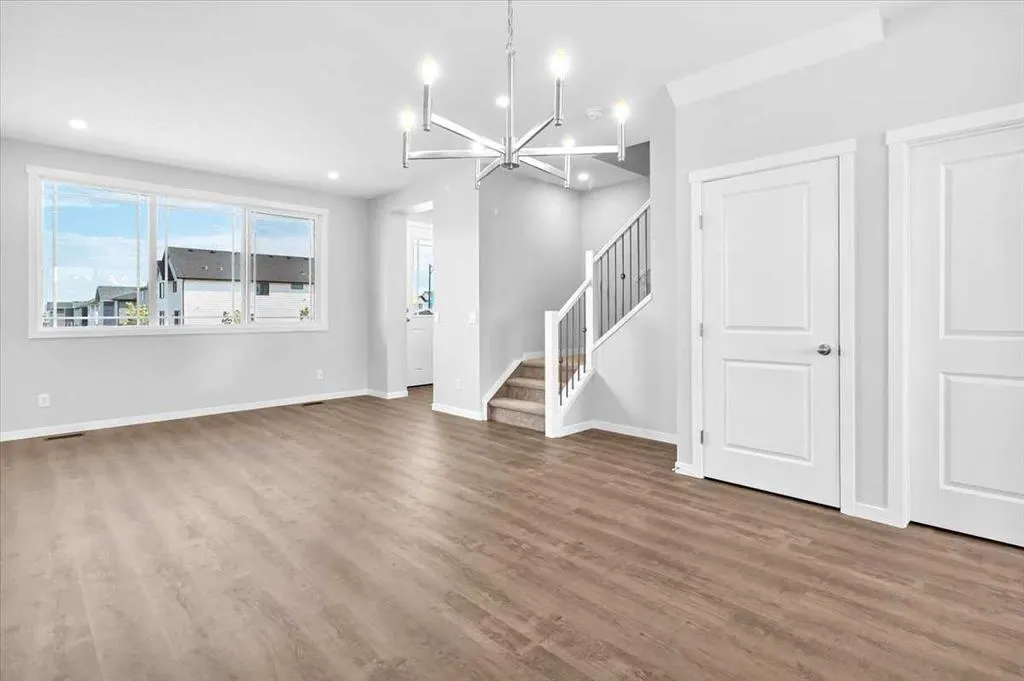 74 Wedderburn Drive