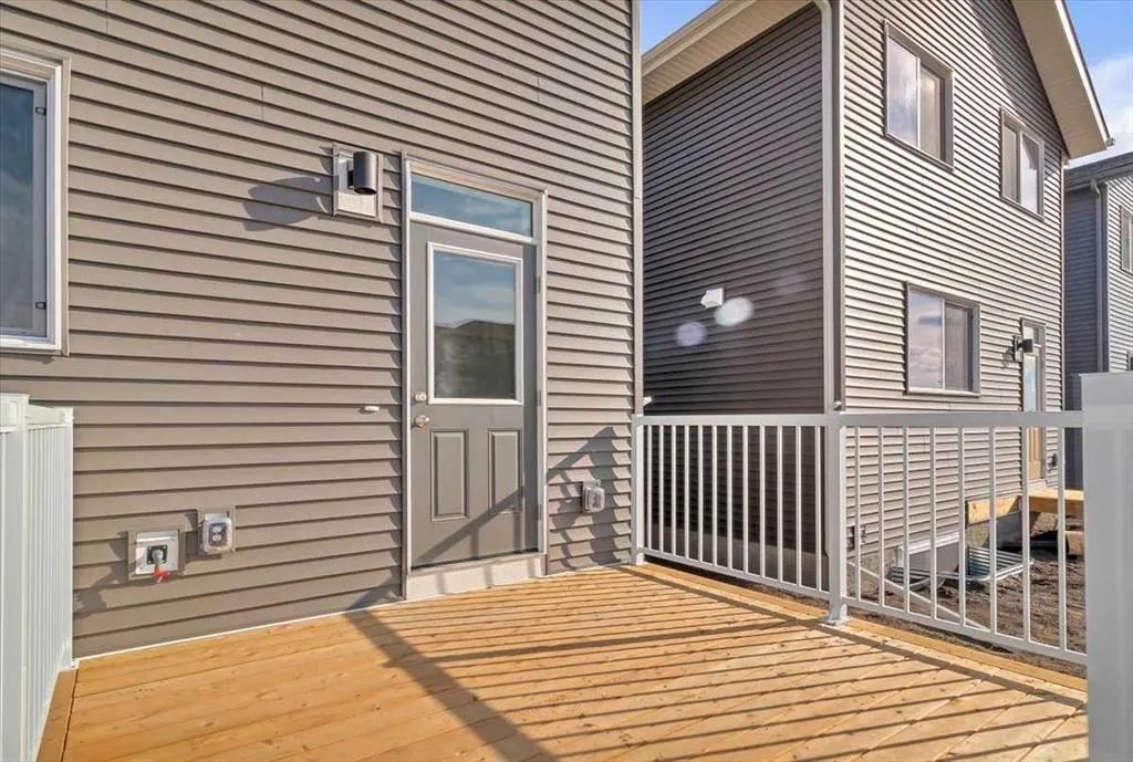 74 Wedderburn Drive